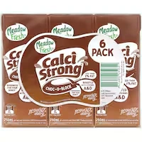 meadow fresh calci strong flavoured milk chocolate uht